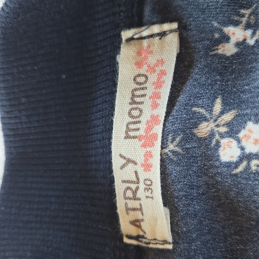 Jacket - Picture 2 of 4